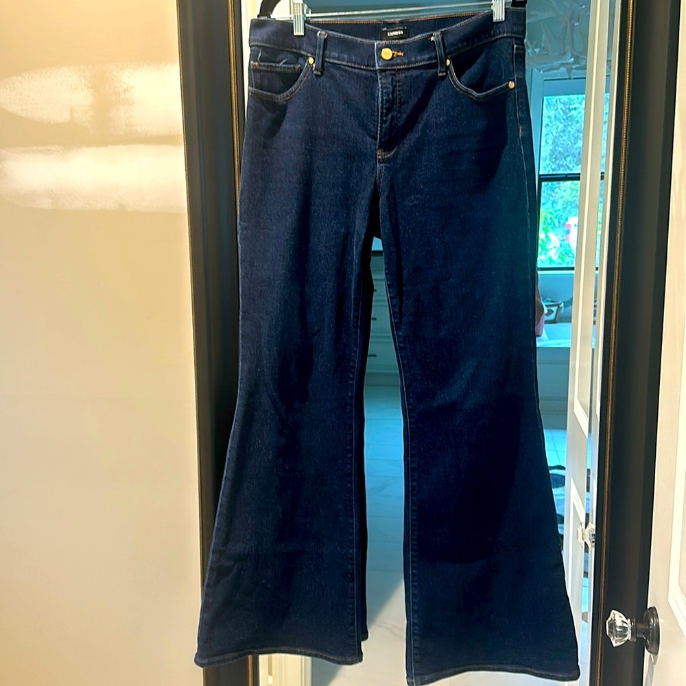 Express Jeans